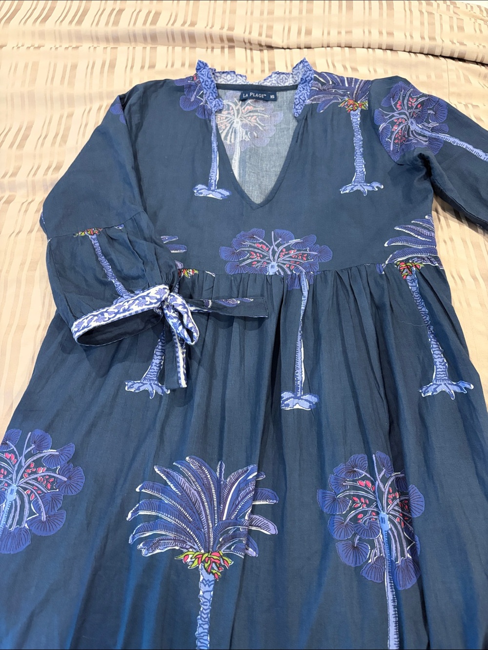 La Plage Navy Blue Floral Palm-Print V-Neck Long Sleeve Dress